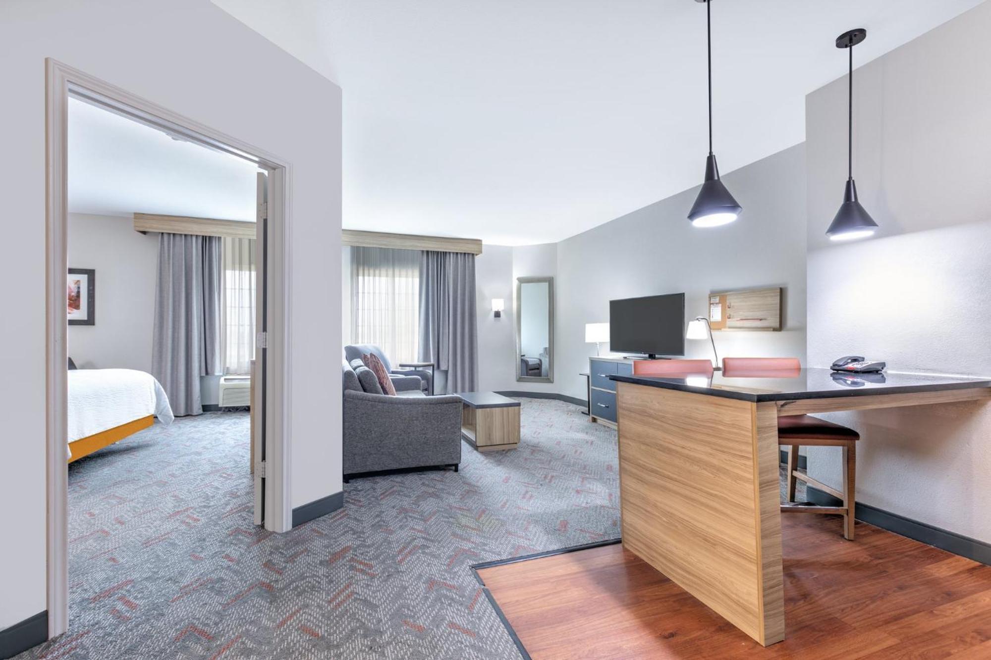 แคนเดิ้ลวูด สวีท ฮุสตัน I-10 อีสต์ Hotel ฮูสตัน ภายนอก รูปภาพ